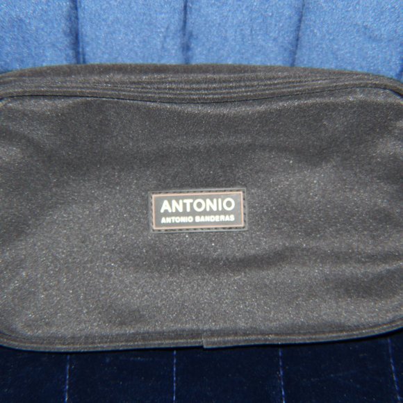 BRAND NEW Antonio Banderas Black Cosmetic Bag - Picture 1 of 4